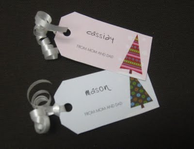 https://www.inspirationmadesimple.com/2009/11/christmas-gift-tags.html