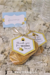Mommy to Bee Favor Tags