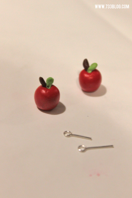 Apple Earrings Tutorial
