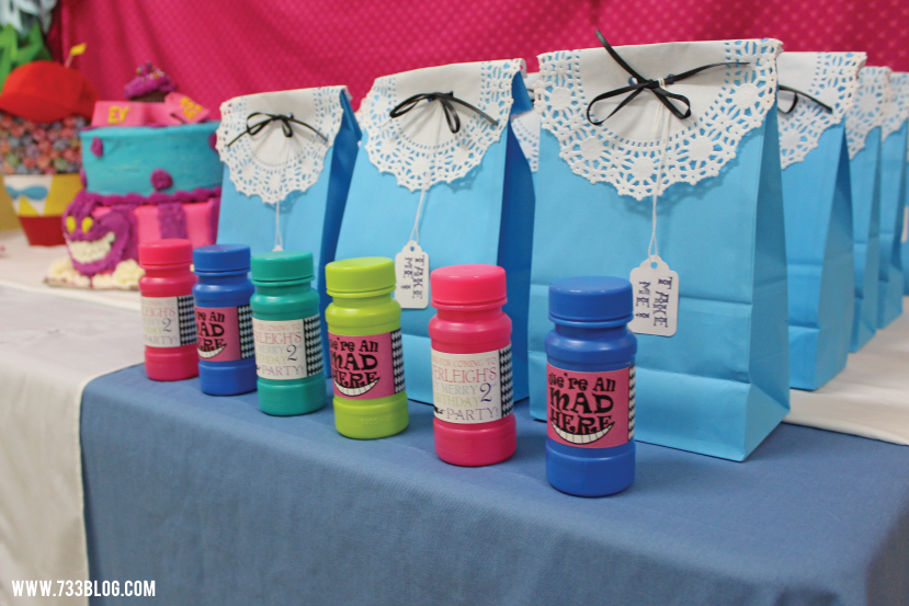 Alice in Wonderland Party Favors