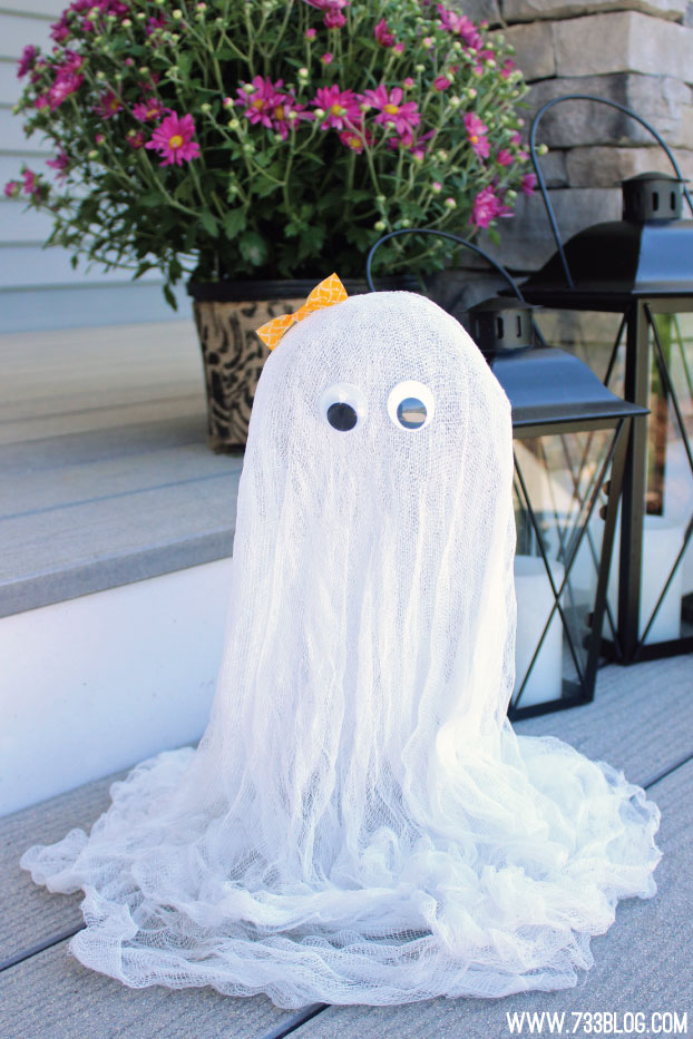 DIY Cheesecloth Ghost