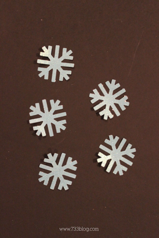 DIY Glitter Snowflakes