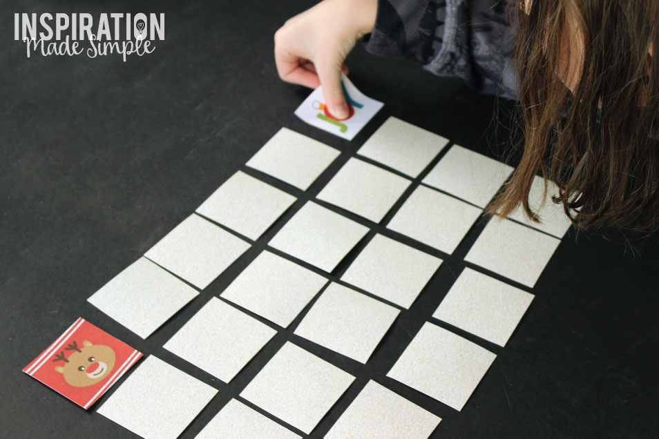DIY Printable Christmas Memory Matching Game - fun activity for kids!