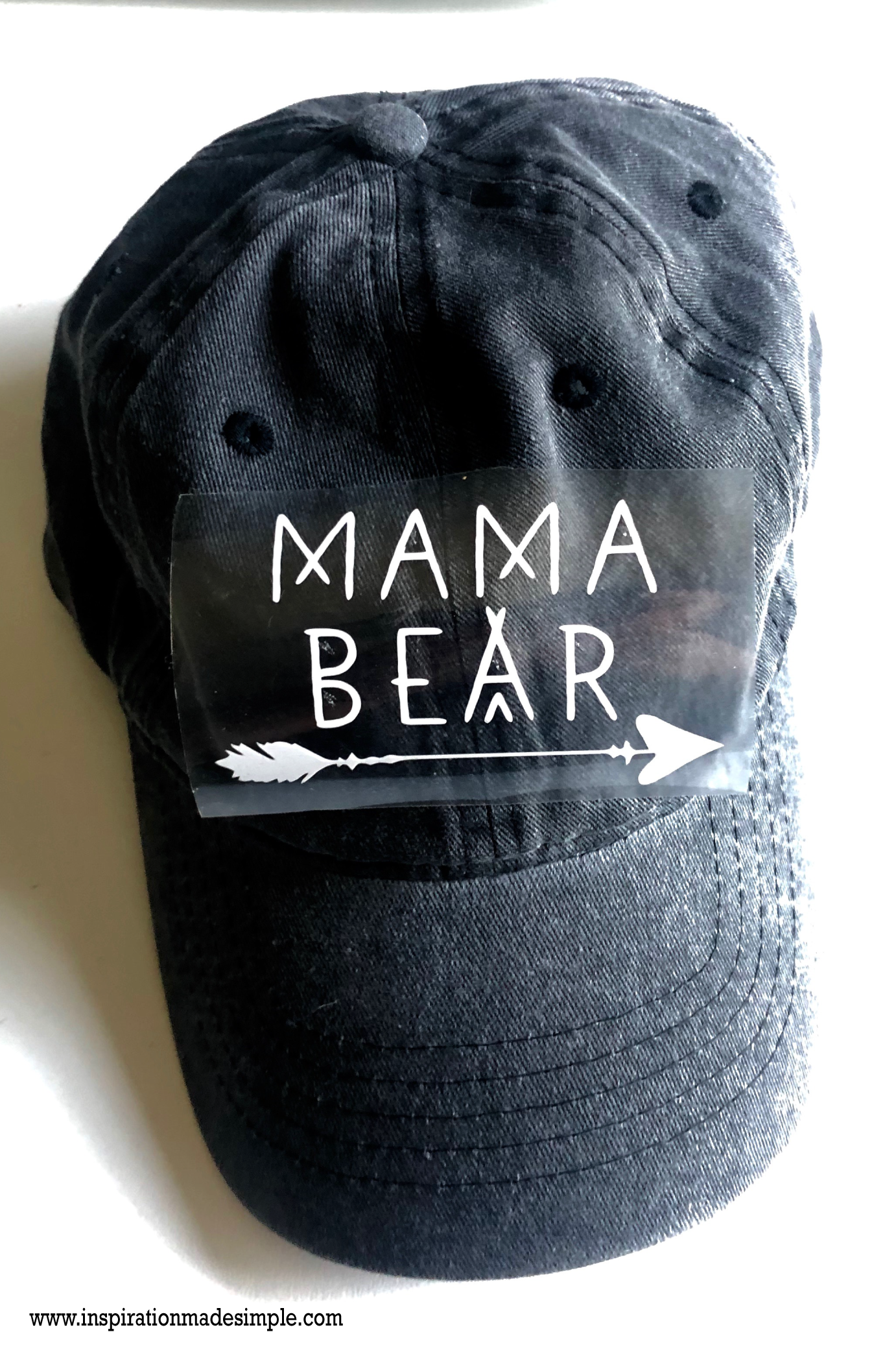 DIY Mama Bear Hat with the Cricut EasyPress Mini #cricutcreated 